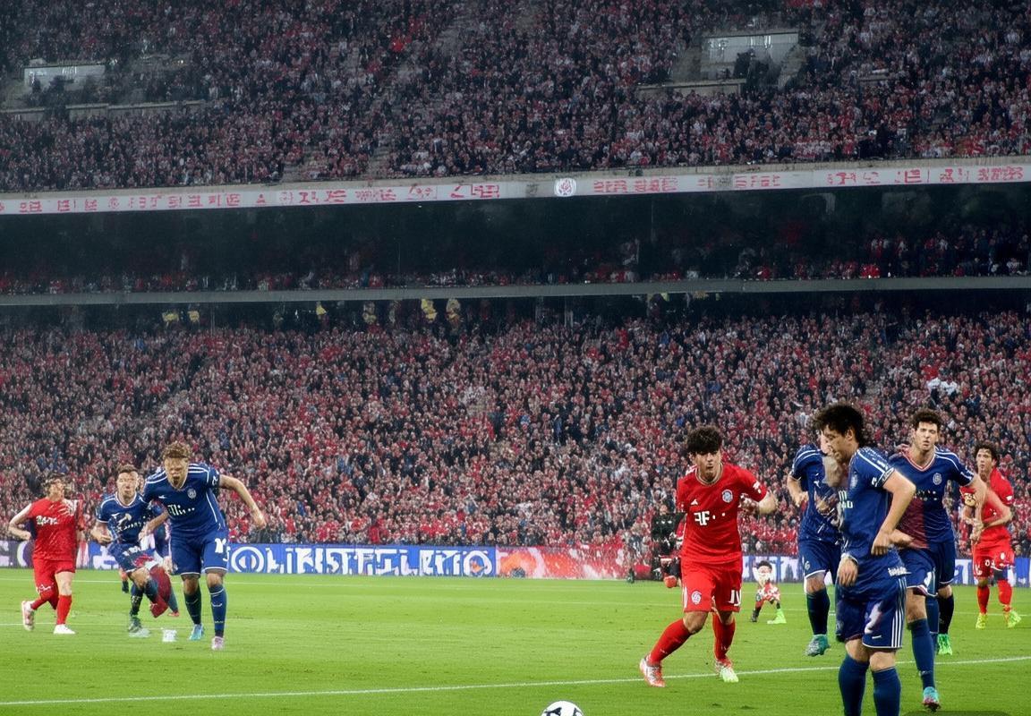 拜仁慕尼黑VS巴黎圣日耳曼：欧冠巅峰对决全纪录